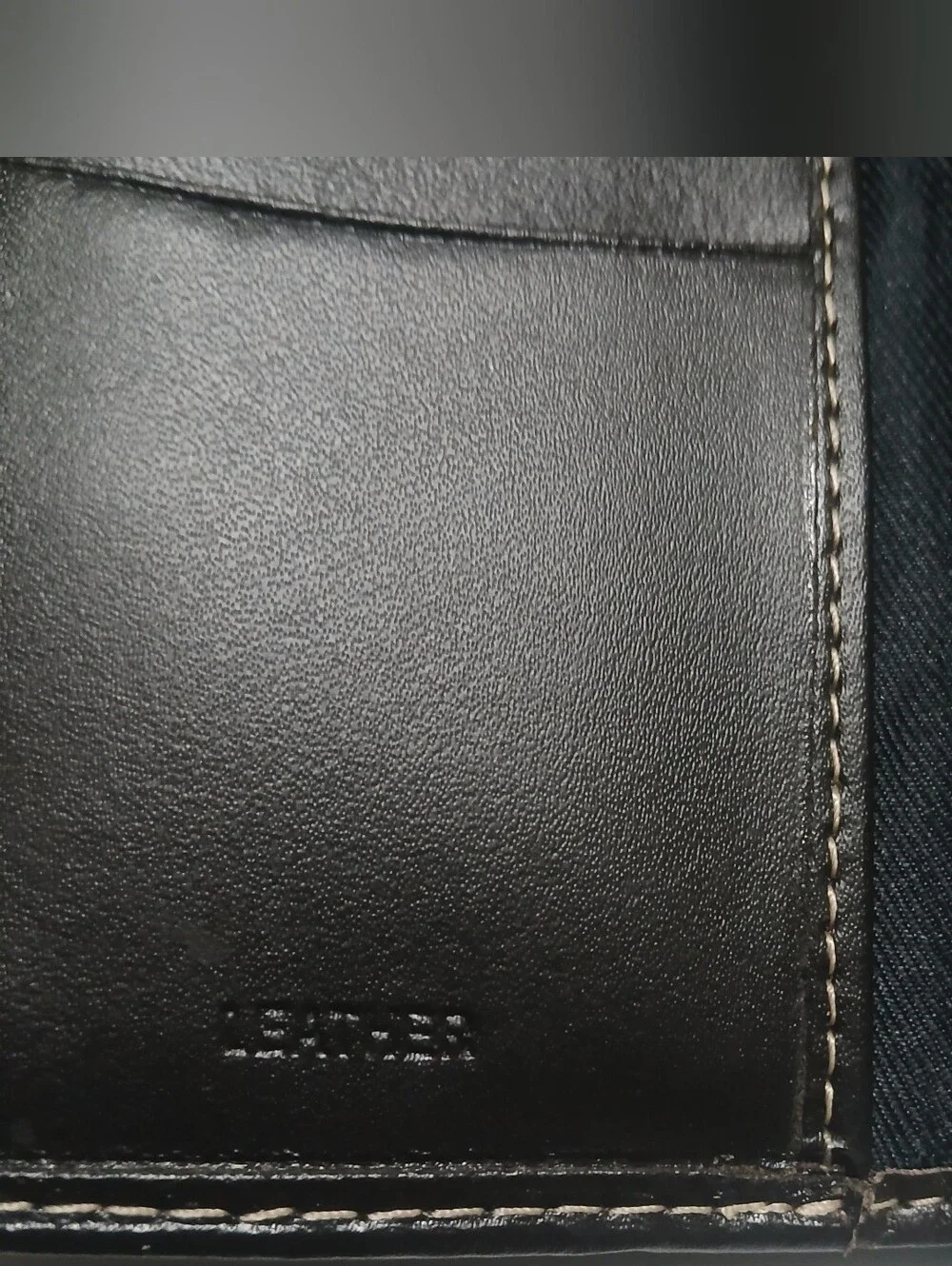 Tommy Hilfiger Brown Trifold Wallet